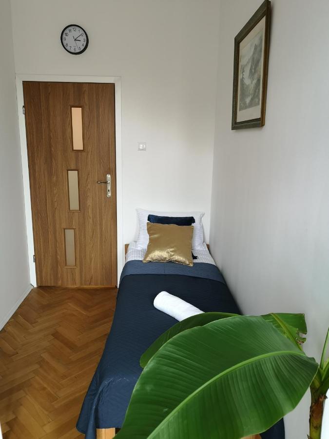 Family Quiet Corner 15 Min Old Town & Kazimierz By Homelike Krakow Bagian luar foto